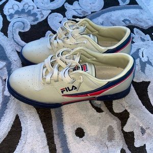Men’s Fila Sneakers size 9.5